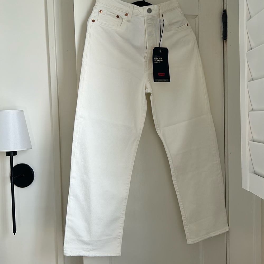 Levi’s Premium Ribcage Straight Ankle Jeans, White, Sz 29x27 NWT